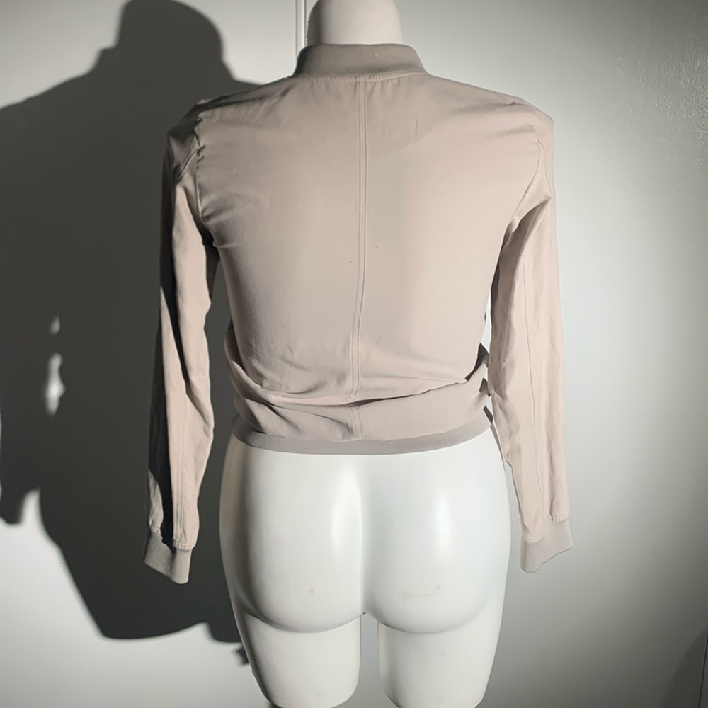 Be Cool Jacket - Picture 3 of 4